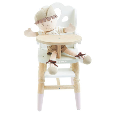 Le-Toy-Le-Toy-Van-Doll-Chair-Front-With-Doll-In-It